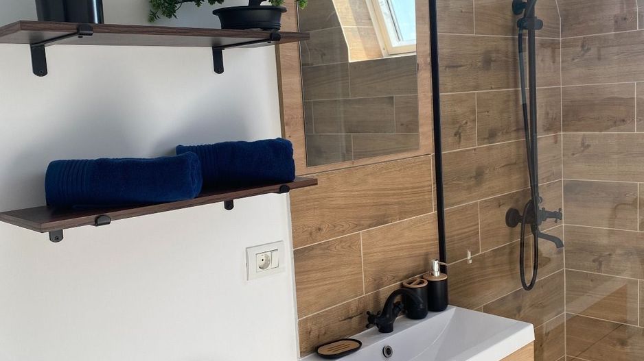 APARTAMENT  CU 2 CAMERE LANGA SPITALUL JUDETEAN - Poză 4