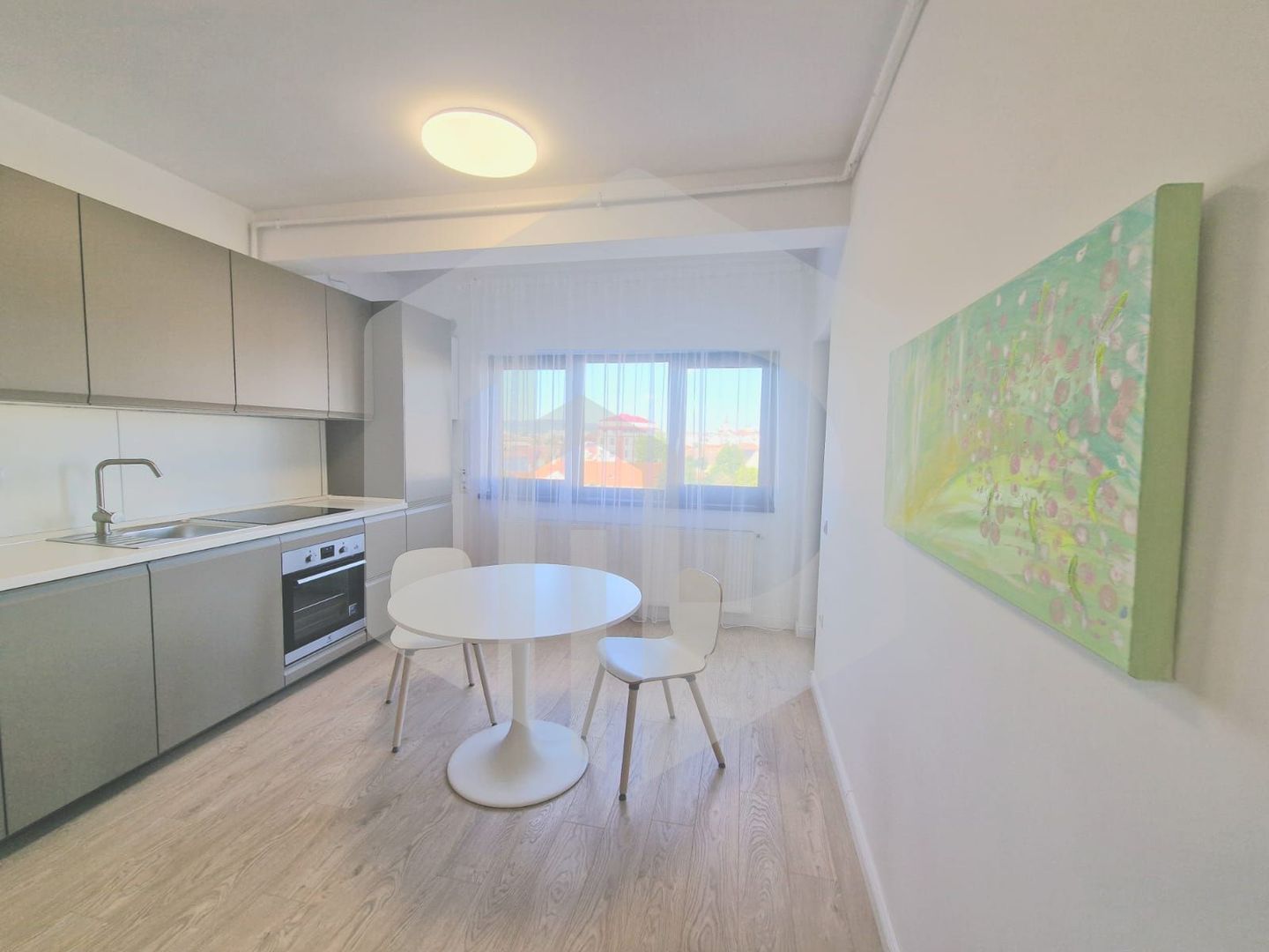 Apartament modern 2 camere loc de parcare inclus - Poză 9