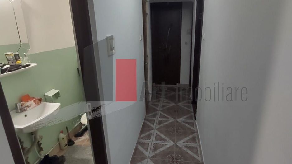 Vânzare apartament 3 camere decomandat Apărătorii Patriei - Spiru Haret - Poză 14