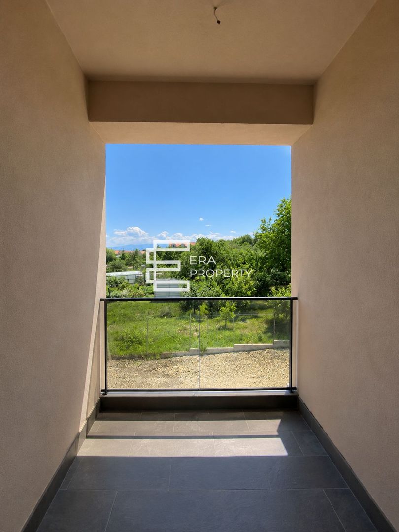 Duplex 4 camere -intabulat- teren 300 mp  -Locație Centrală, Sura Mică - Poză 8