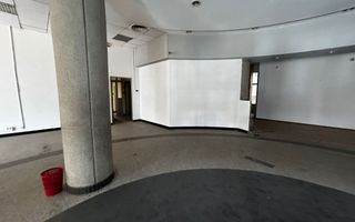 Spatiu comercial de inchiriat in zona Ultracentral/Craiova - Poză 18