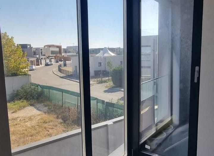 Casă P+1E de vânzare, 3 dormitoare, terasă, lacul Siutghiol, Ovidiu - Poză 10
