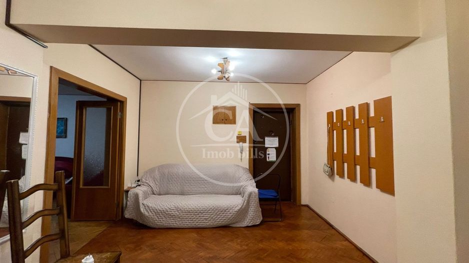 Apartament de închiriat cu 5 camere în zona Ultracentrală, Oradea - Poză 13