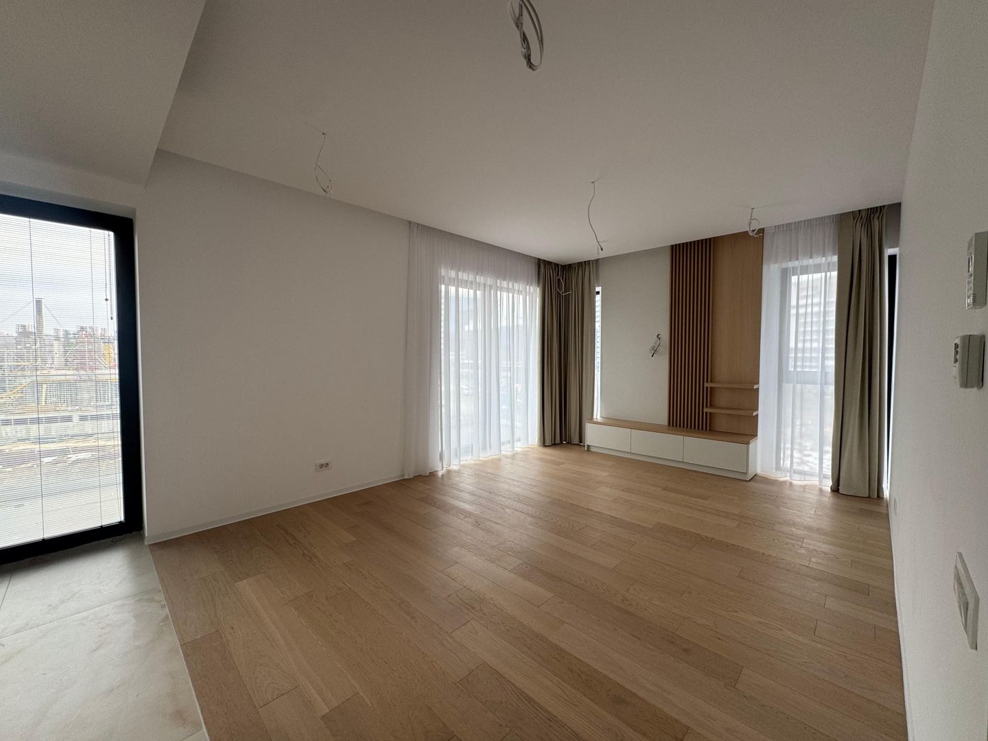 2 CAMERE || DECOMANDAT|| ONE LAKE CLUB - Poză 3