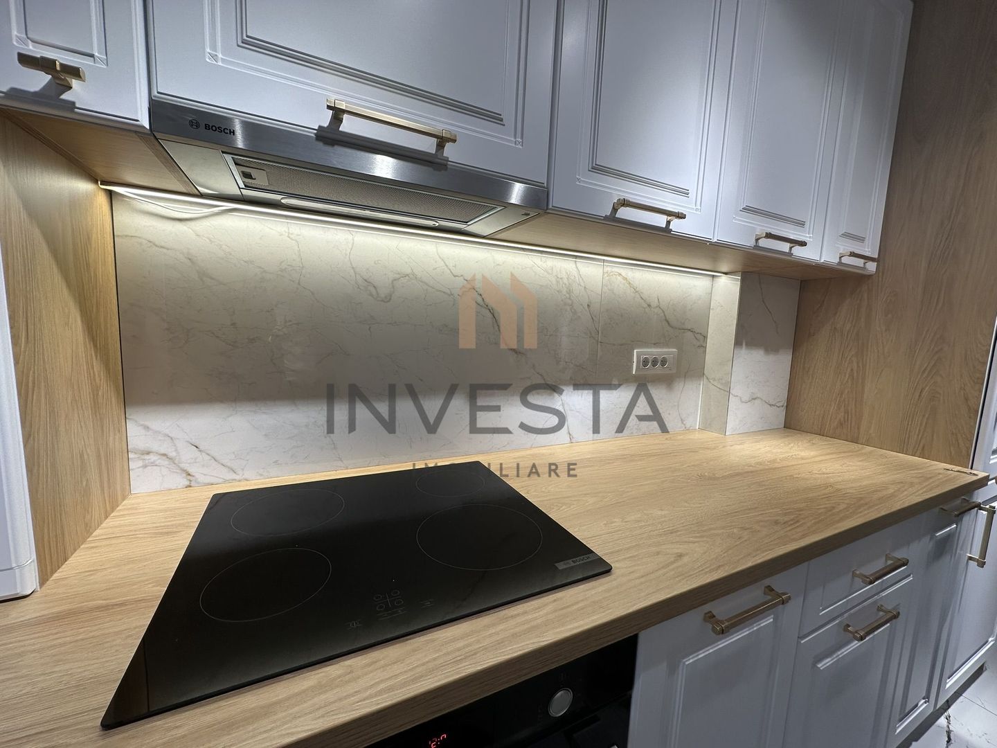 Aparatament 4 camere ultrafinisat etajul 2 langa B.I.G! - Poză 8