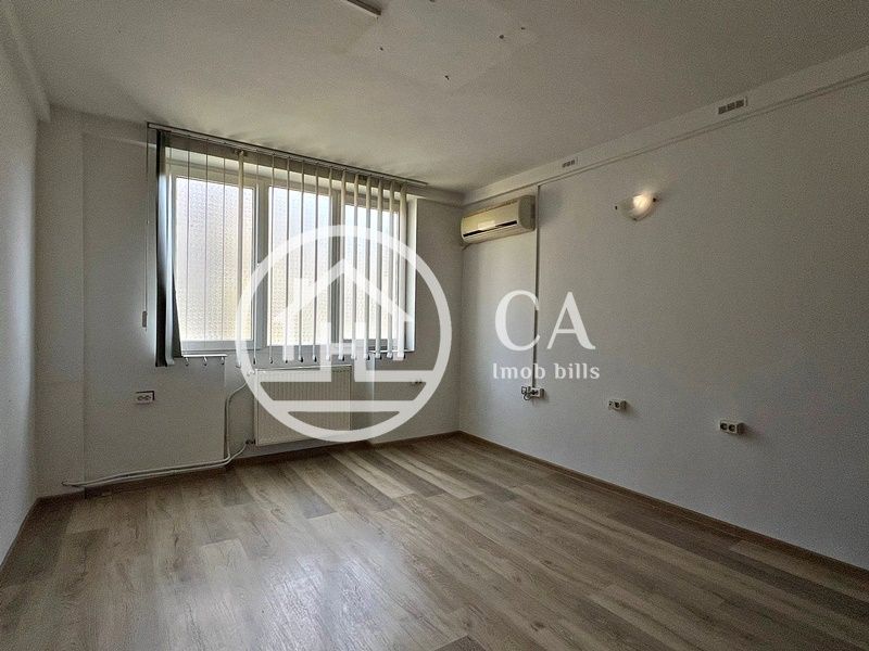 Spațiu de închiriat pentru birouri, cu 3 camere în Rogerius, Oradea - Poză 4