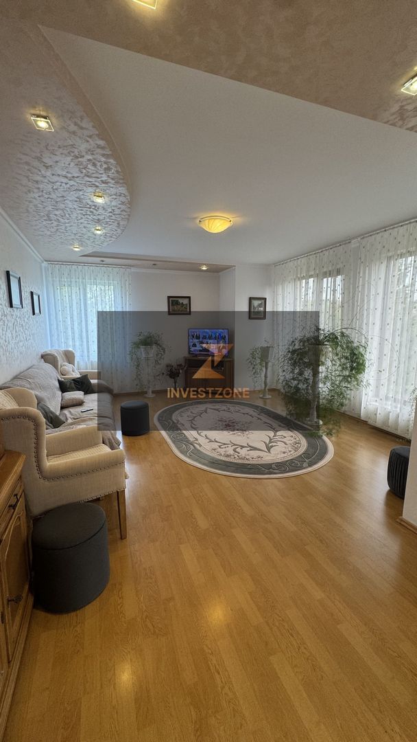 Casa spațioasă în Oradea str Izvorului - Poză 3