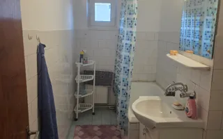Apartament 3 camere decomandat, Carpatilor zona Spitalul Judetean, - Poză 12