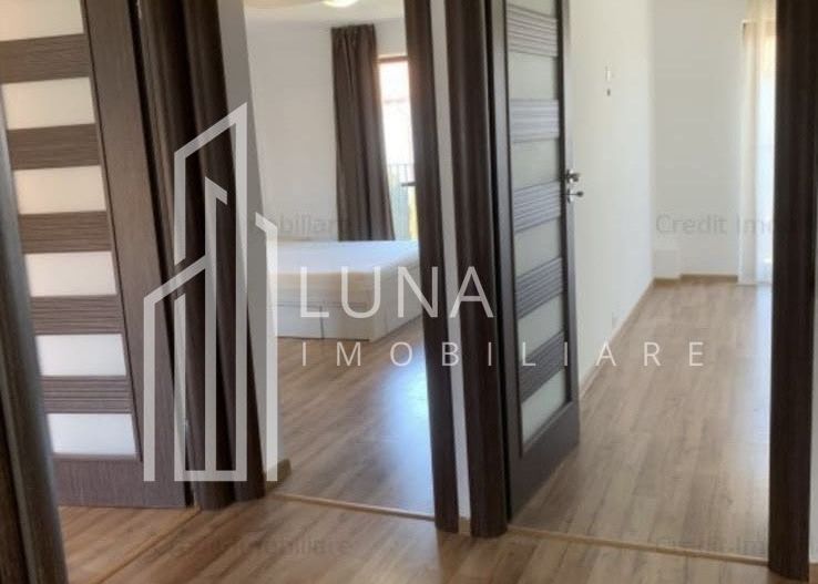 Inchiriez casă modernă în Ghimbav 2 nivele, curte proprie - Poză 3