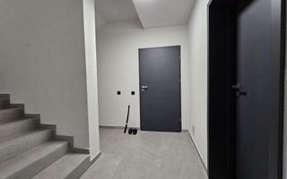 Inchiriere cladire cu 2 apartamente,  460 mp, garaj subteran, Andrei Muresanu - Poză 25