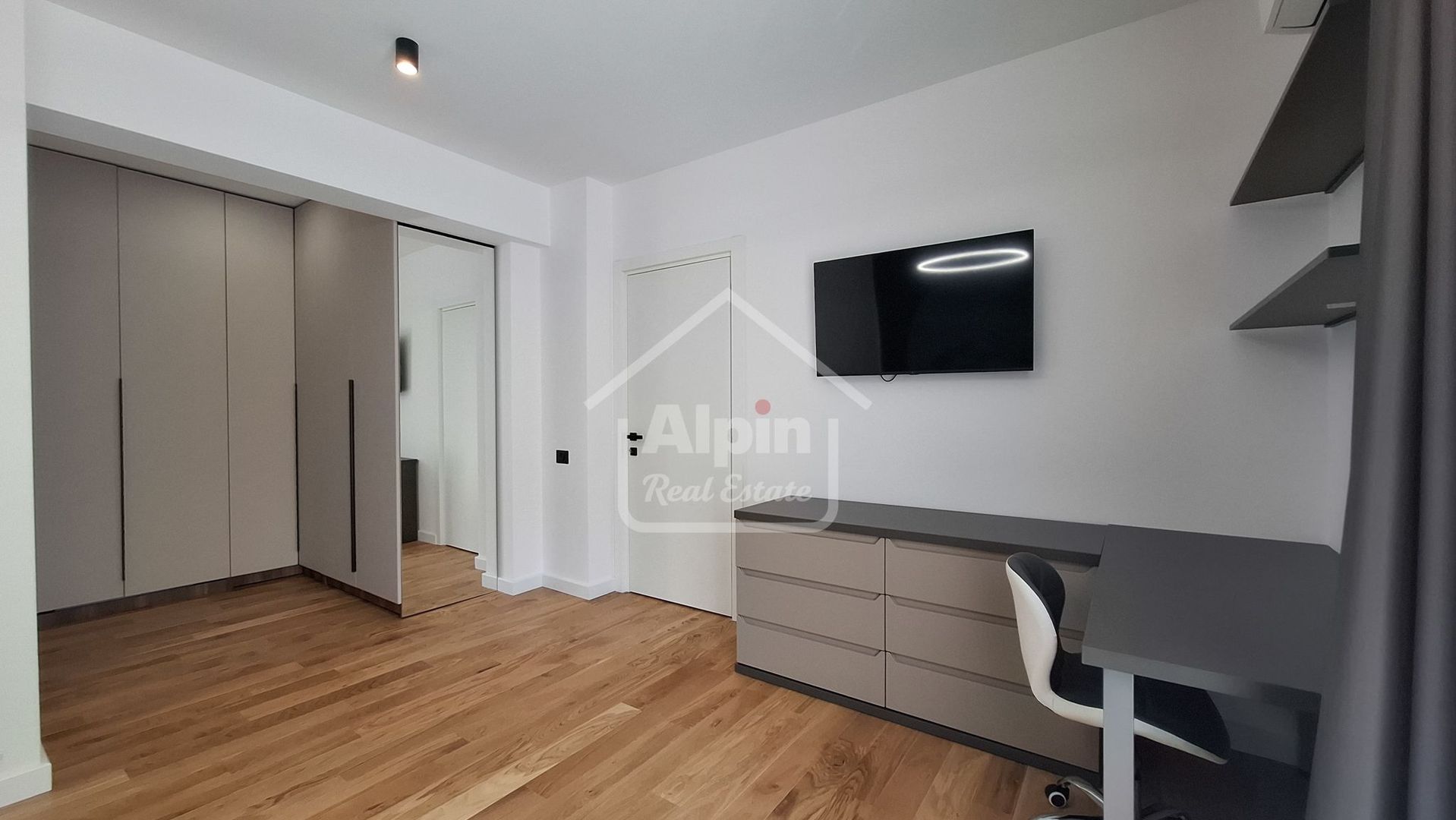Apartament Finisaje Superioare I Central - Poză 21