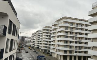 Apartament de vânzare,  55 mp , etaj 2 , zona Eroilor , Floresti - Poză 1