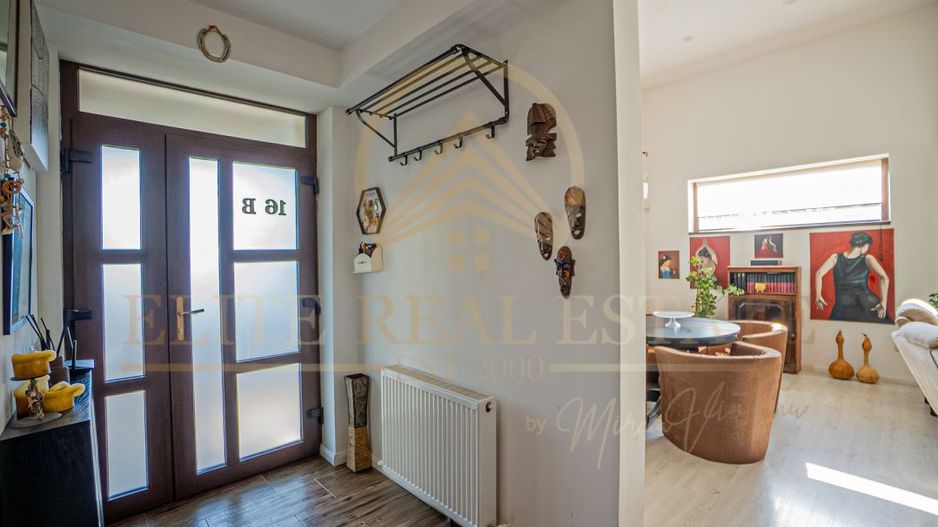 Viluta cocheta cu curte frumoasa in Mamaia Sat! - Poză 25