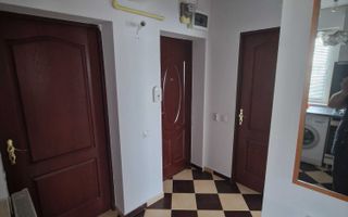 Apartament 3 camere - decomandat, mobilat, etaj 2/4, Cisnadie - Poză 6