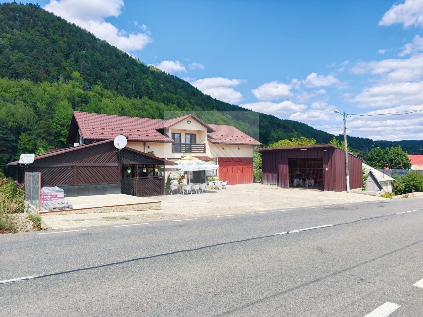 Pensiune | Bar | Spalatorie | Vulcanizare | Tulnici - Poză 31