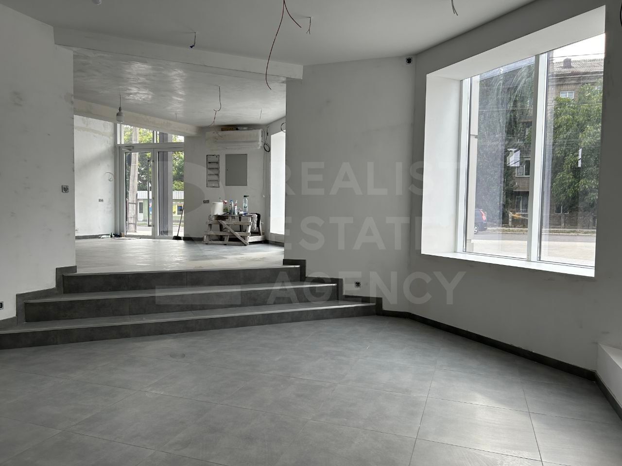 Vanzarea spațiului comercial 136 mp, str. Kiev, Bălți - Poză 9