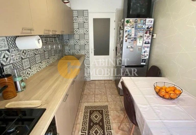 3 Camere Decomandat - Renovat  Mobilat/Utilat - Zona Dacia - Poză 5