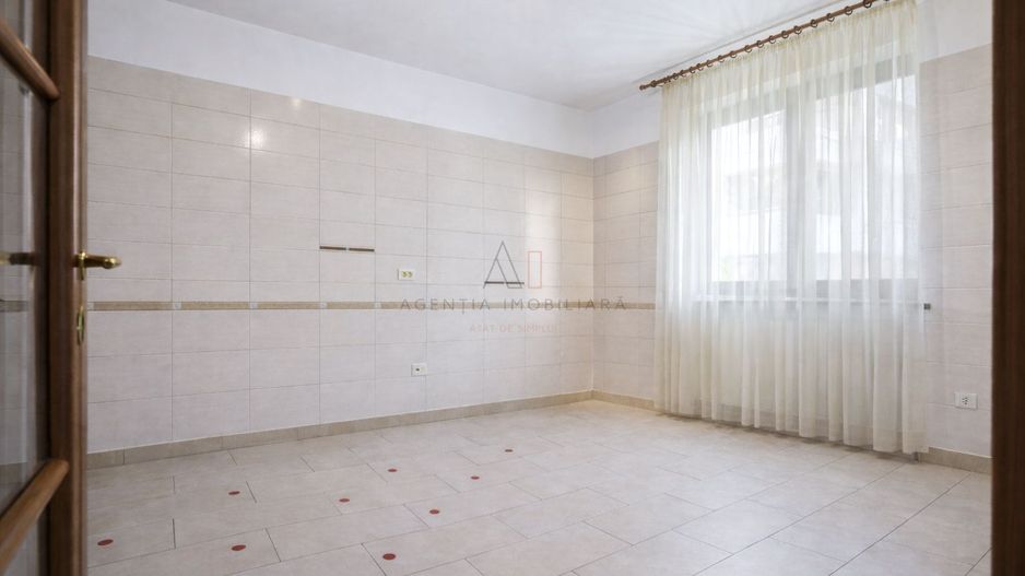 Vila Soseaua Nordului | Gradina | Garaj - Poză 4