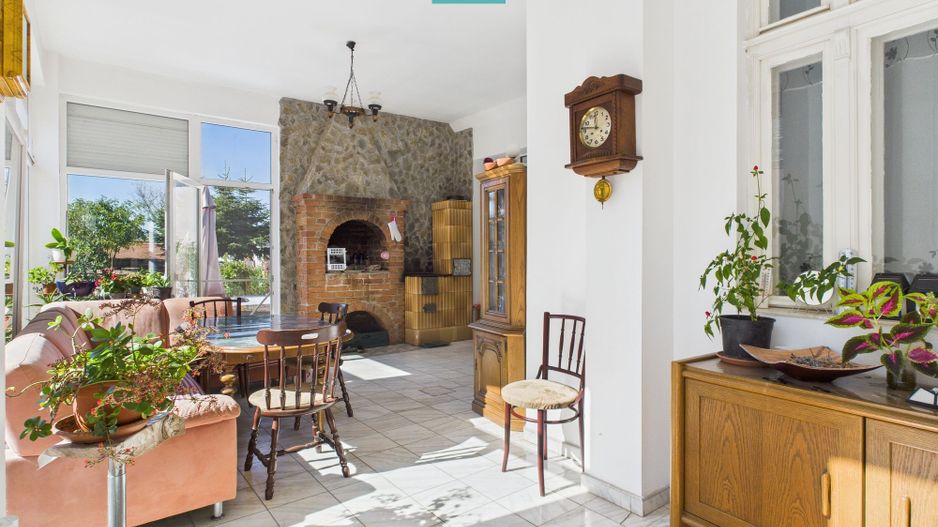 Casă cu piscină și teren generos, Sântana - Poză 22