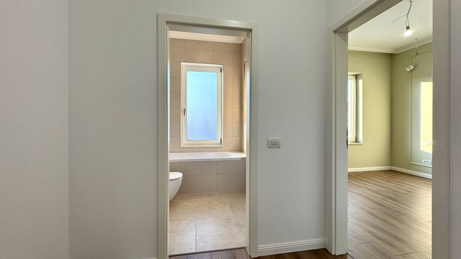 Duplex modern cu grădină, la intrare în Moșnița Nouă - Poză 15