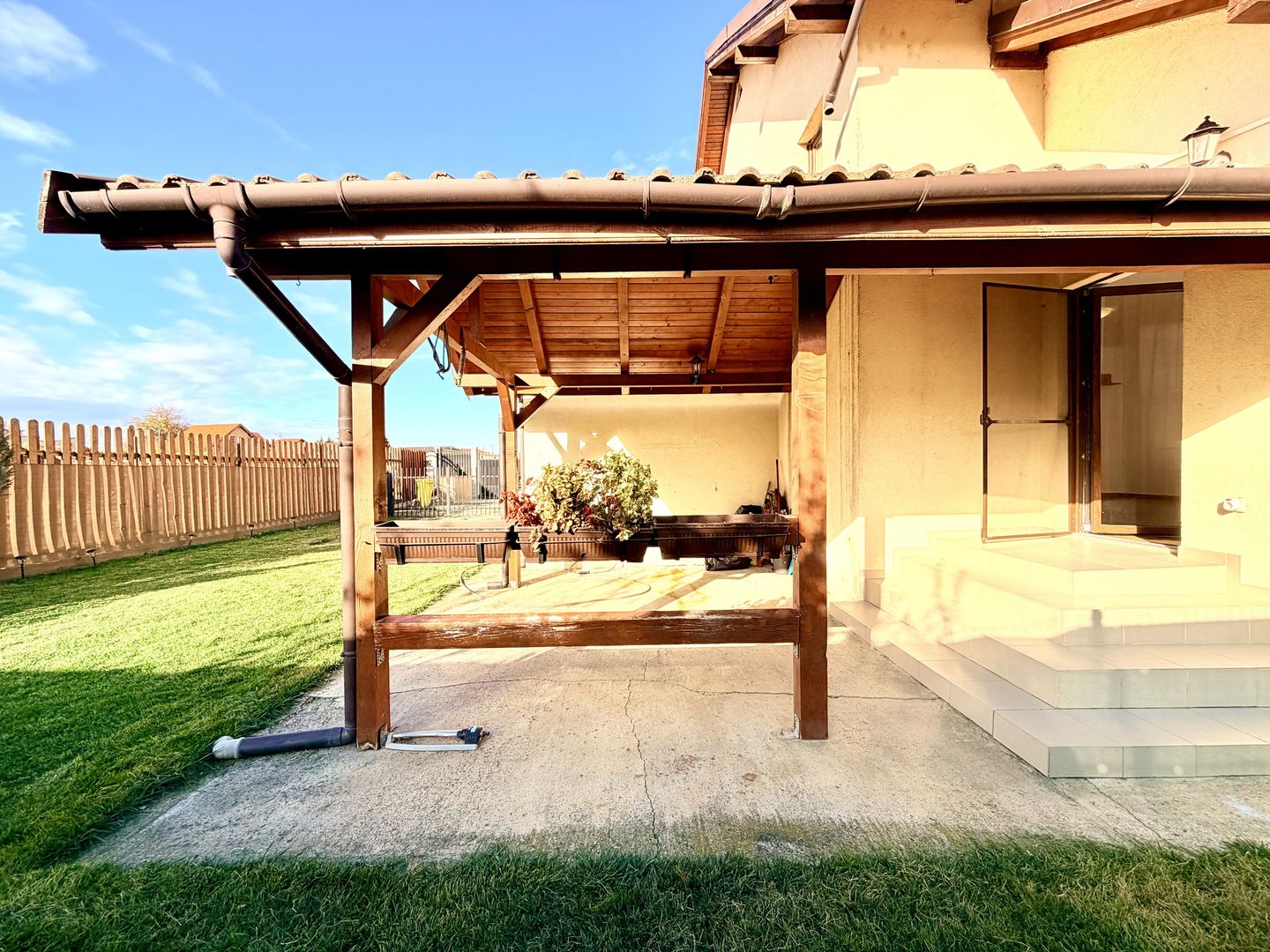 De închiriat – Casă individuală P+M în Dumbrăvița - Poză 34