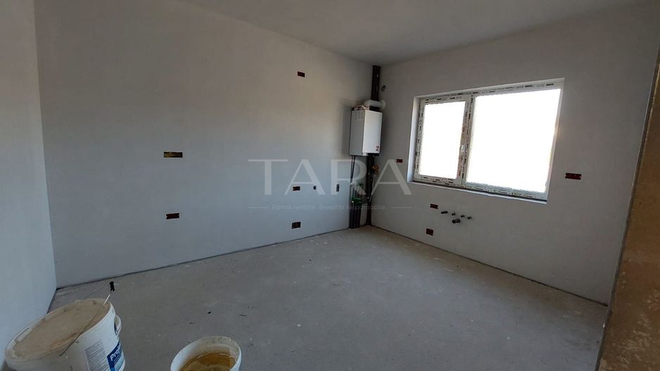 Casă spațioasă cu grădină în Florești, aproape de zona Somesului. - Poză 3