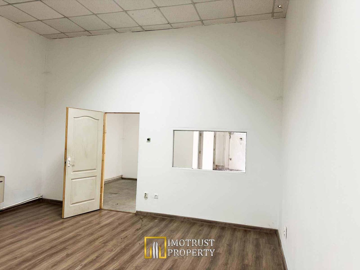 HALA INDUSTRIALA DE INCHIRIAT  338 MP, ARAD - Poză 6