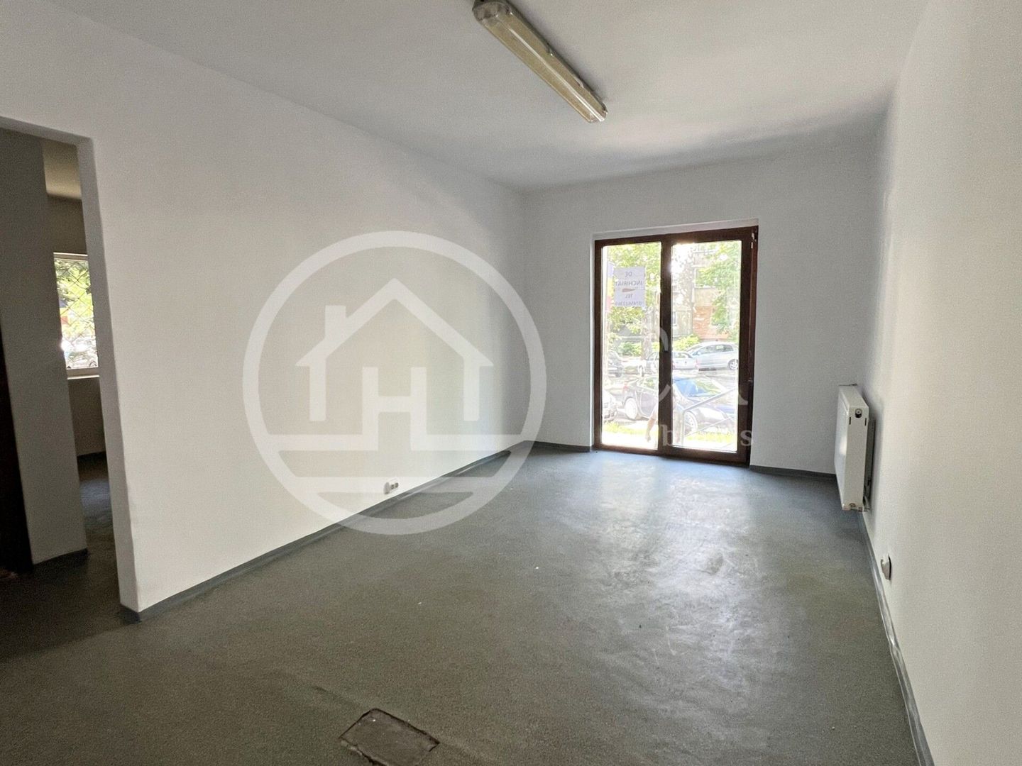 Spatiu comericial cu 4 camere de inchirat in zona Decebal, Oradea - Poză 7