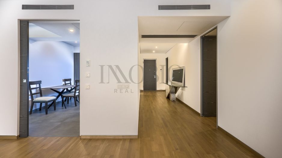 Reședință Exclusivistă cu 5 Camere | 201 mp | Terasă 25 mp - Poză 12
