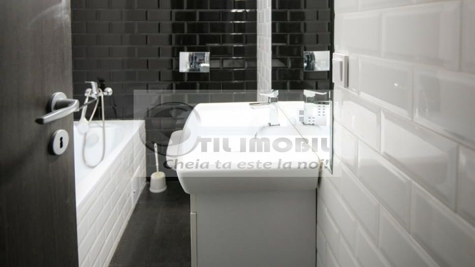 Apartament 3 camere de lux în Copou – Mobilat complet Pret 235,000 € - Poză 13