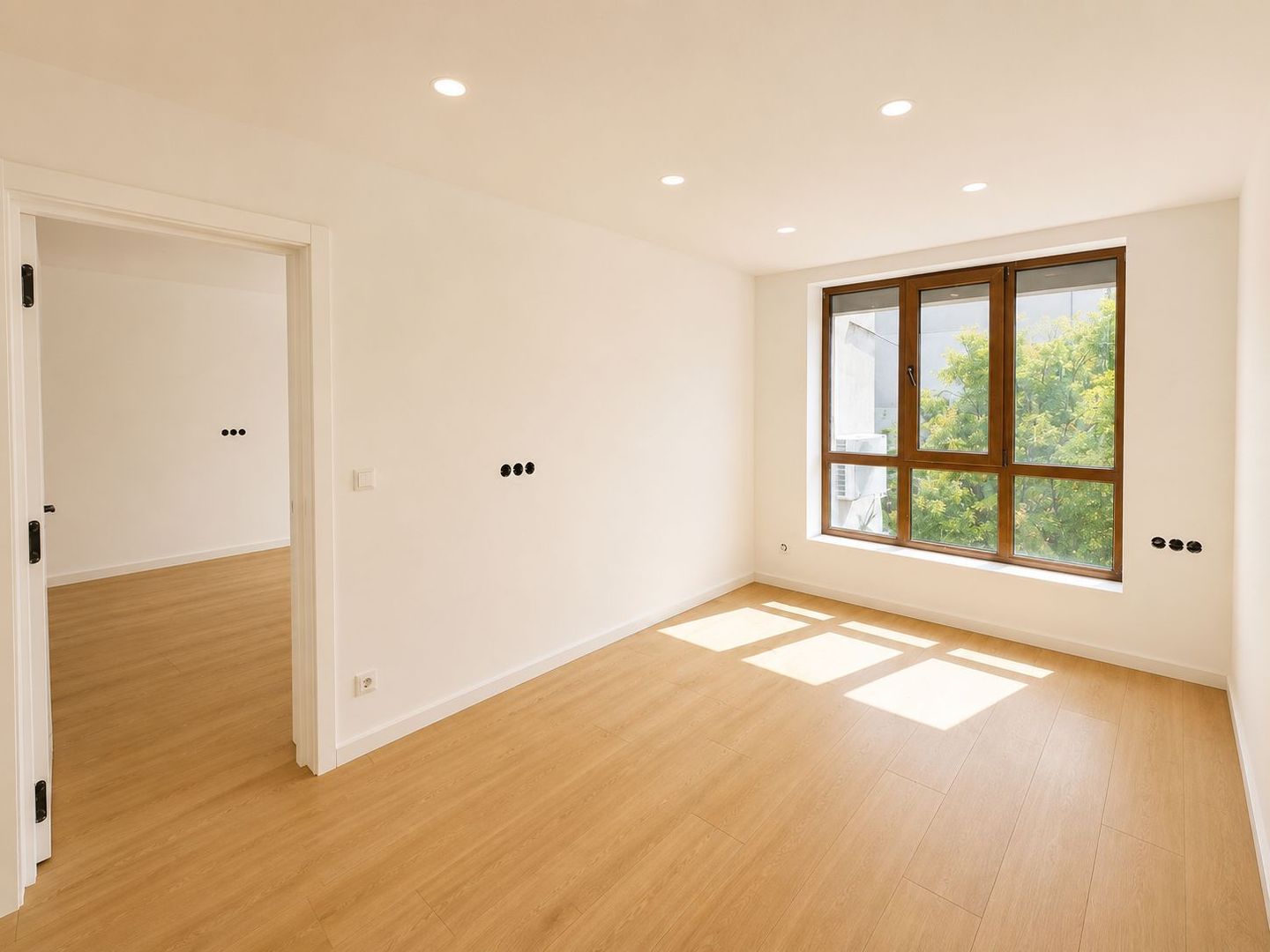 # Apartament renovat integral, Satu Mare zonă centrală, etaj 3/4 - Poză 4