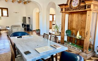 Penthouse de Poveste cu Design Arhaic-Modern și Terasă Panoramică - Poză 25