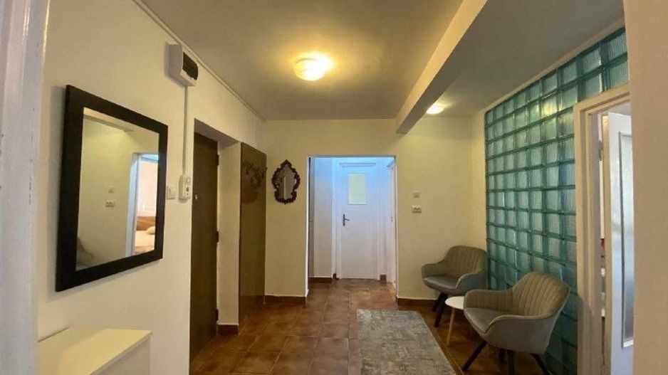 APARTAMENT CENTRAL - Poză 4