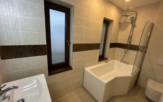 O casa cu personalitate - Poză 24