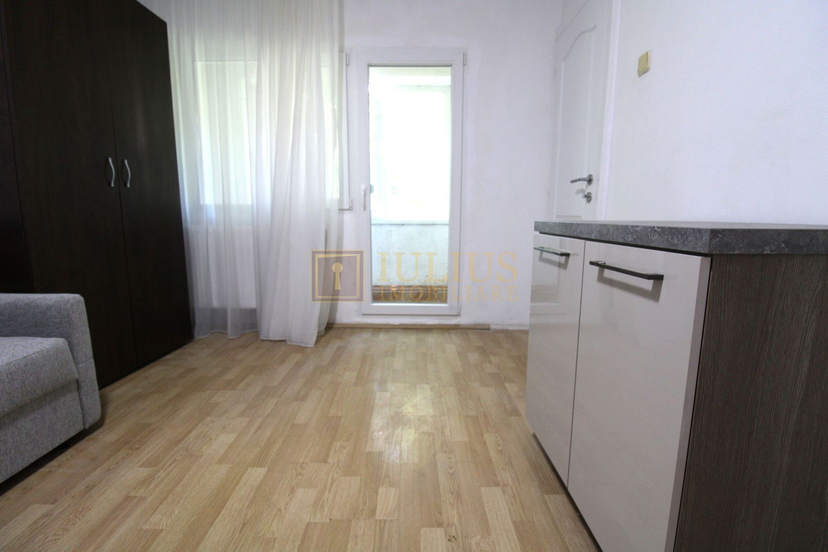 1 camera in zona Girocului cu centrala proprie - Poză 3