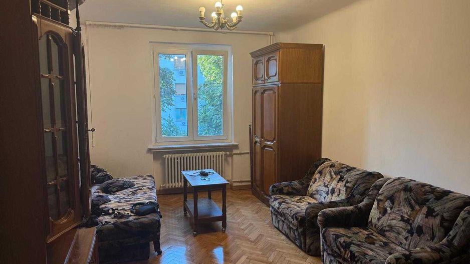 Propietar - ofer spre inchiriere garsoniera utilata mobilata 40 mp, et. 2/4, zona Cotroceni - Academia Militara, pe termen lung! - Poză 1
