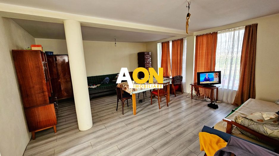 Casa semifinisata, 4 camere, 1755 mp teren, la asfalt, zona Paclisa - Poză 3