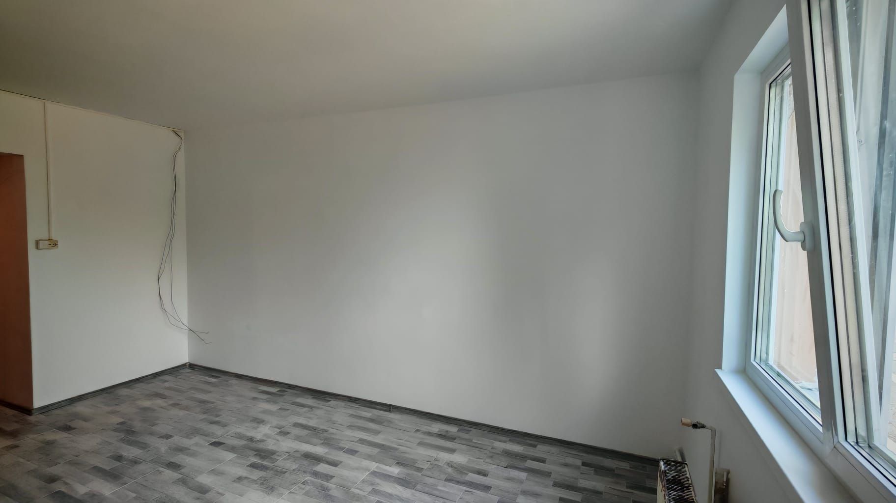 Garsoniera 22 mp,transformata din camera de camin,recent renovata. - Poză 8