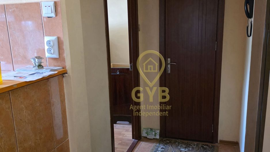 Apartament spatios cu 4 camere, 2 balcoane – Marghita, zona Penny - Poză 13