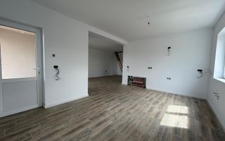 Duplex | 110 mp utili | Asfalt | Toate utilitatile | Finisaje premium - Poză 5