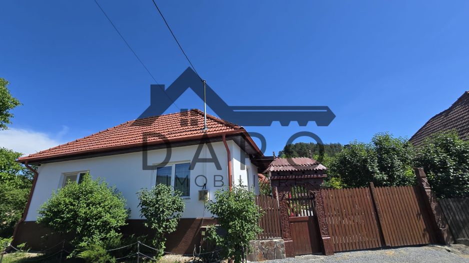 Casa in Livezeni , 140  mp utili , in centrul localitatii . - Poză 3