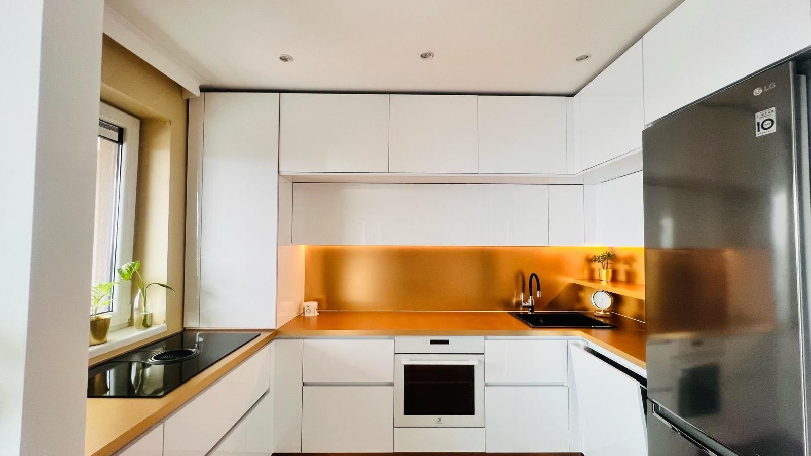 Apartament la prima inchiriere - Poză 2