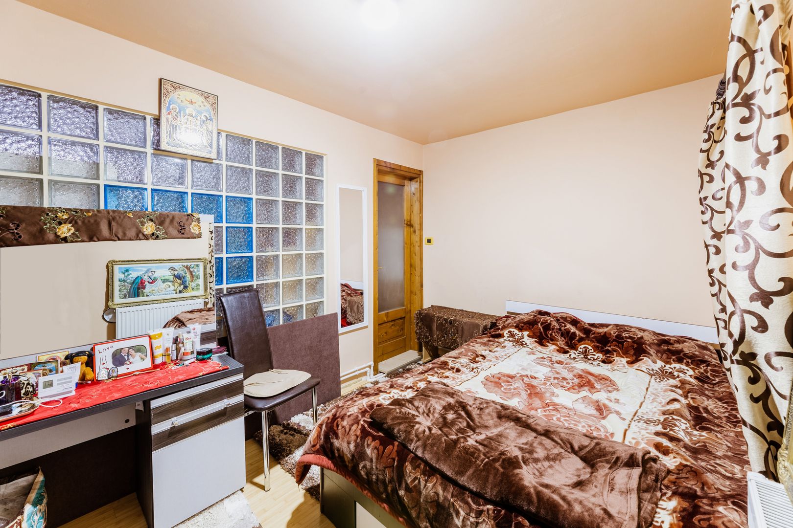 Apartament ultracentral ideal pentru investiții - Poză 3