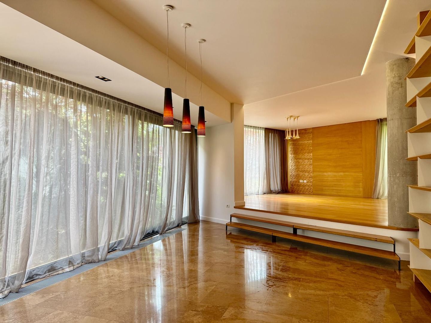Refined Luxury Residence | Exclusive Villa with Private Spa - Poză 6