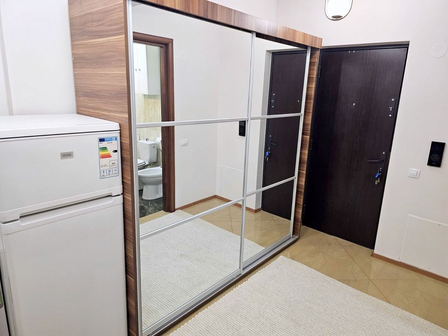 De inchiriat o camera Italian Residence, etaj 9/12, 420 euro - Poză 9