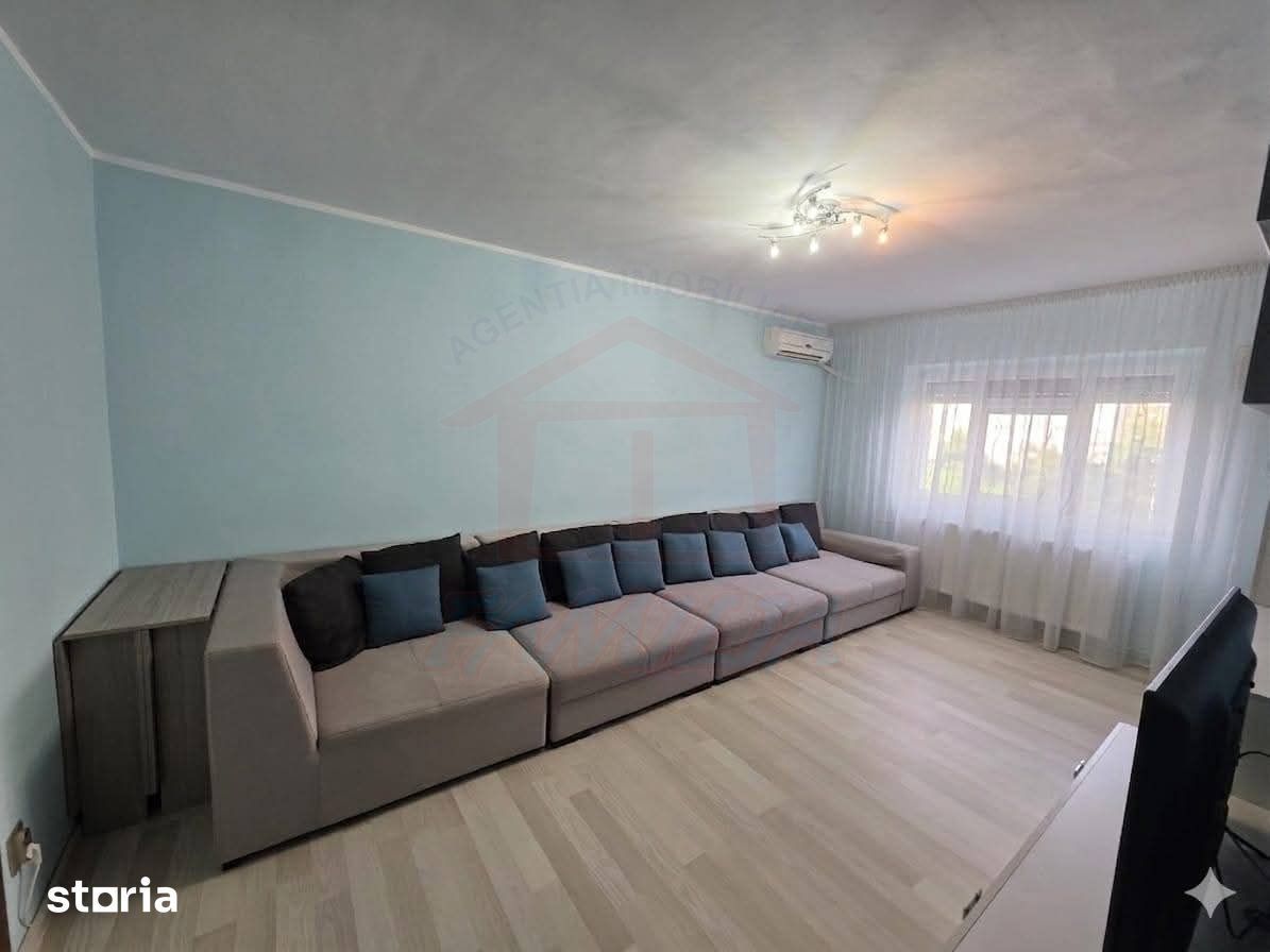 SE VINDE APARTAMENT 3 CAMERE, MICRO 17, 91.000 EURO - Poză 4