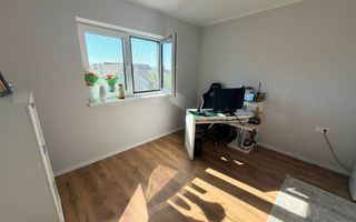 Casa individuala utilata 4 camere 120 mp utili garaj si teren Cristian - Poză 15