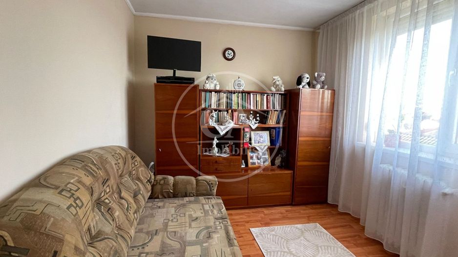 Apartament de vânzare cu 2 camere în zona Velența, Oradea - Poză 5