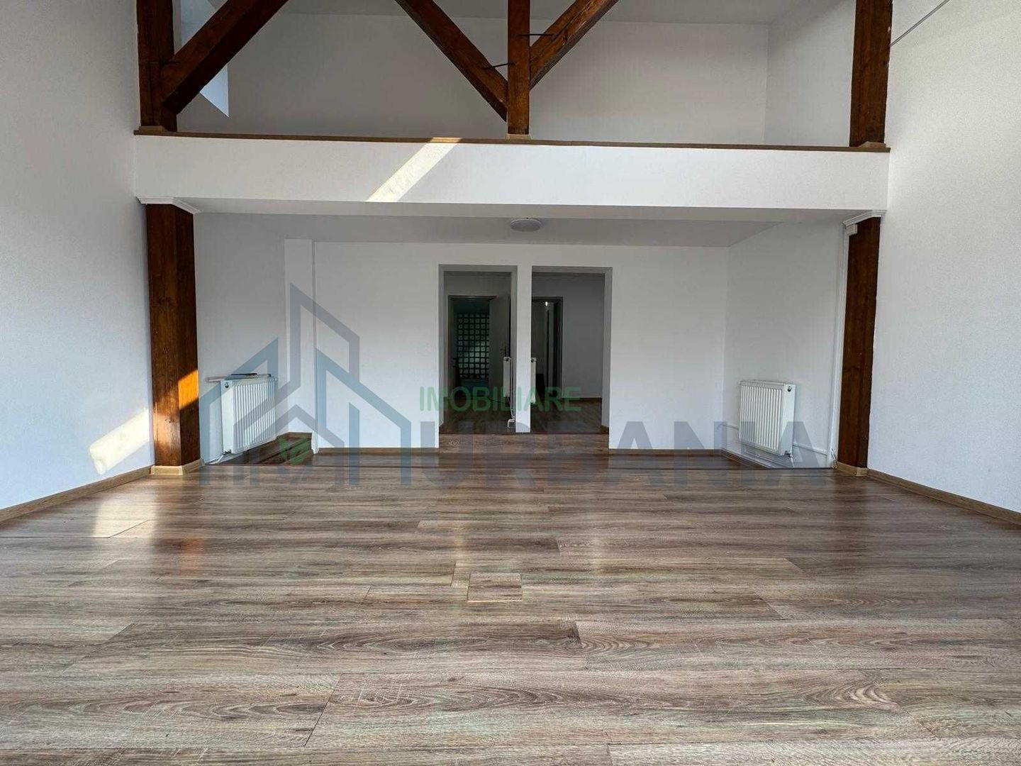 Spațiu comercial/birou în zona Palas, Str. Smârdan, 150 mp utili, liber, renovat, acte la zi - Poză 2