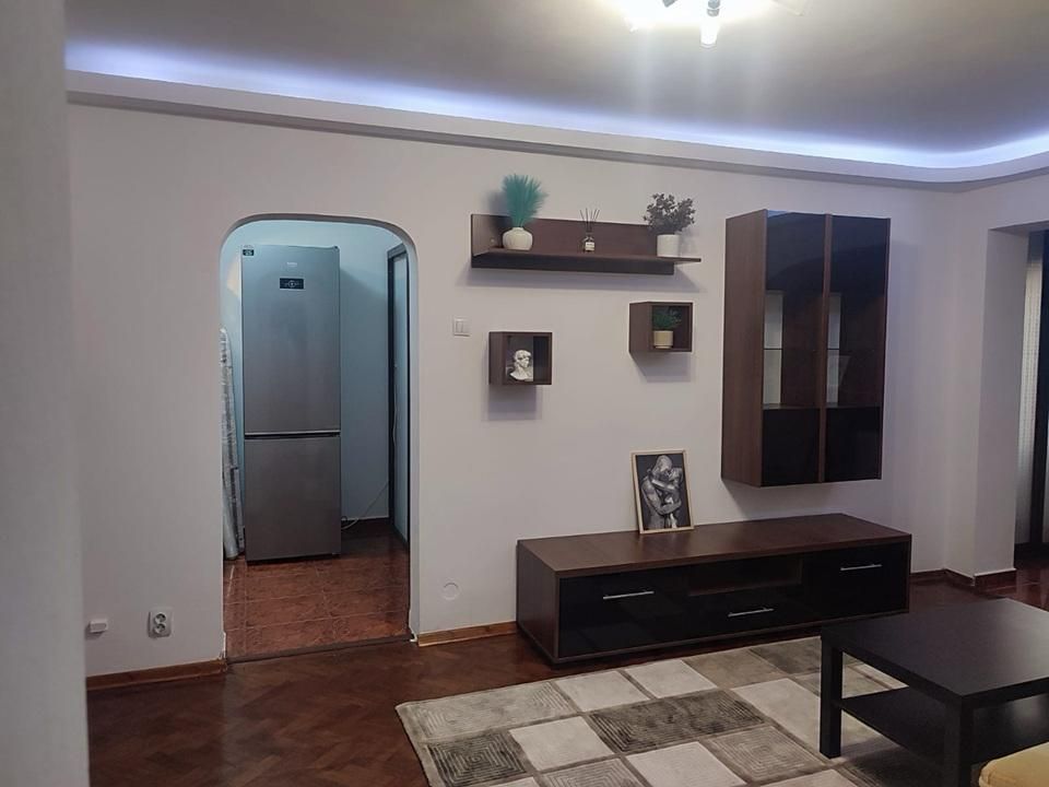 AP. 2 CAMERE PIATA SUDULUI, BUCATARIE INCHISA, METROU 13 MINUTE - Poză 4